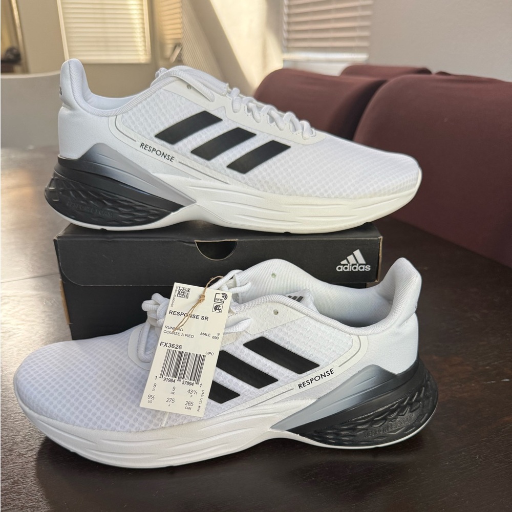 ADIDAS RESPONSE SR - NEW Size 9 1/2 (9.5)